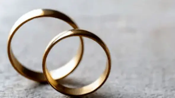 آیا برای ازدواج دوم دختر، اجازه پدر لازم است؟ / اگر دختر باکره باشد چه شرایطی دارد؟