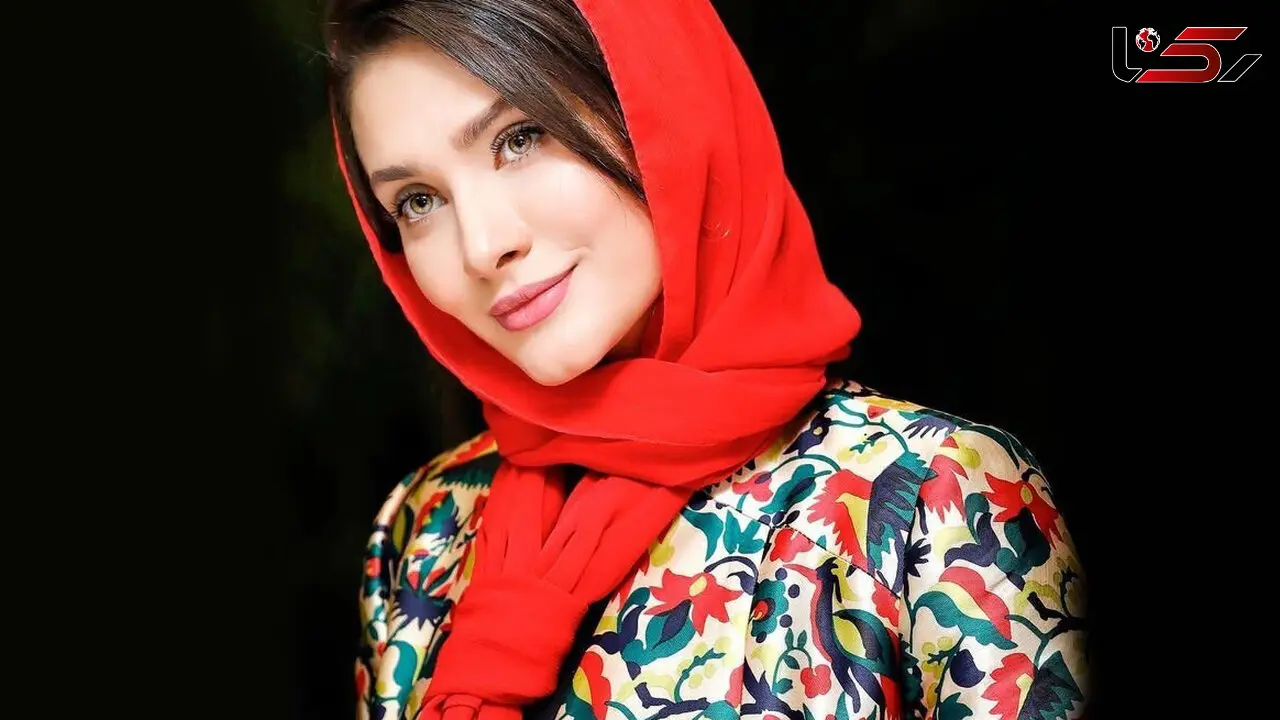 عکس/ نگاهی به چیدمان شاهانه منزل ساناز سعیدی/ از لوسترهای اعیانی و کتابخانه سنتی تا سوشی‌بازی فریبا خانوم در روز تولدش