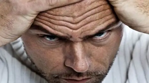 چین و چروک پیشانی نشانه یک بیماری خطرناک است