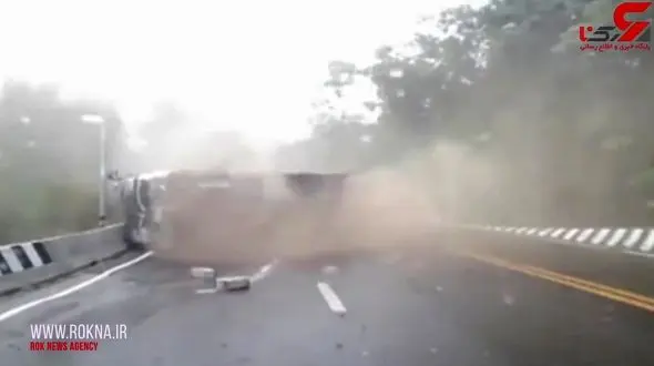کامیون مرگ موتورسوار را زیر گرفت + فیلم