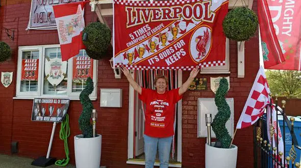 شکل و شمایل عجیب خانه مادربزرگ دیوانه لیورپول + عکس