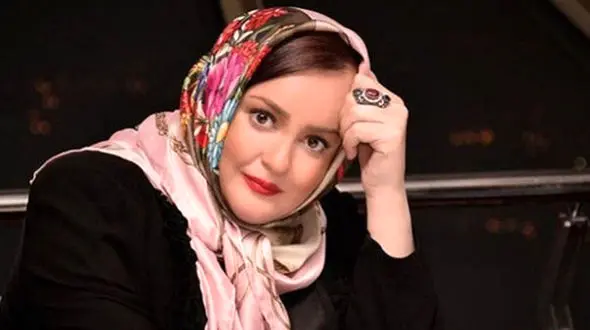 اولین عکس لو رفته  چهره واقعی و پیر نعیمه نظام دوست ! /  خانم بازیگر چه زود تکیده شد !