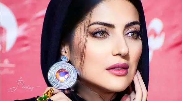 عکس مادر فوق زیبا و جوان هلیا امامی ! / مادر زیباتر از دختر میگن همینه !