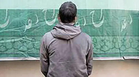 دزد جوان به خانه مادربزرگش هم رحم نکرد / این سارق برای فرار دست به خودکشی زد 