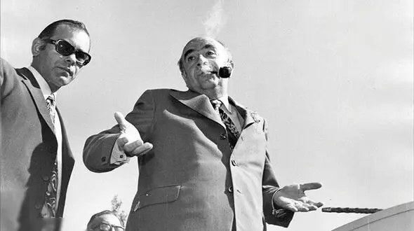 محسن رفیق‌دوست: هویدا کُشته شد،اعدام نشد/ بعید نیست کار هادی غفاری باشد