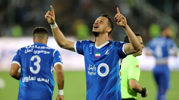 3 امتیاز آرمانی با پرواز رمضانی/ استقلال 1 – 0 آلومینیوم + فیلم گل آرمان رمضانی