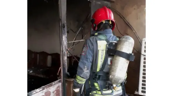 فیلم لحظه موبایل قاپی در آبادان / سارق به دام افتاد 