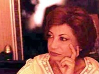 عکس سفر در زمان / «اشرف، دختر رضاخان» در بین همکلاسی‌های مدرسۀ ابتدایی‌اش 