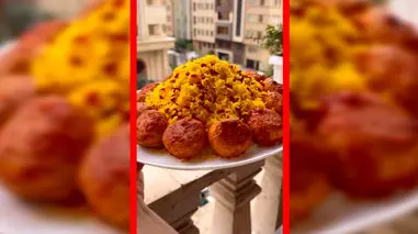 فیلم طرز تهیه زرشک پلو با کوفته مرغ آبدار