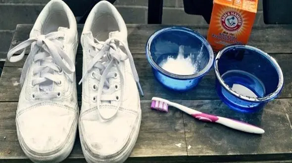 نحوه تمیز کردن انواع کفش