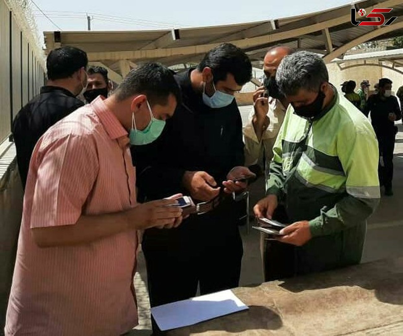 واکسیناسیون بیش از ۸۰۰ نفر از کارگران فضای سبز مشهد
