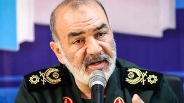 تماس تلفنی سرلشکر سلامی با وزیر بهداشت/ اعلام آمادگی سپاه برای کمک در مقابله با ویروس کرونا