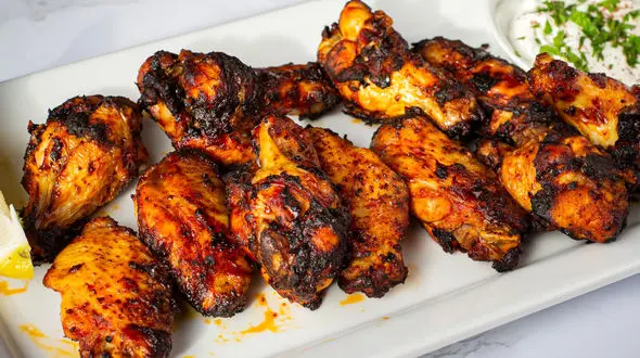 بال و کتف تنوری؛ طعمی داغ و دلنشین + فیلم