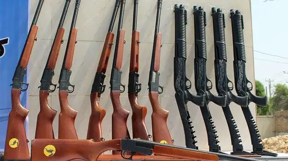 بازداشت 11 هنجارشکن در آبادان