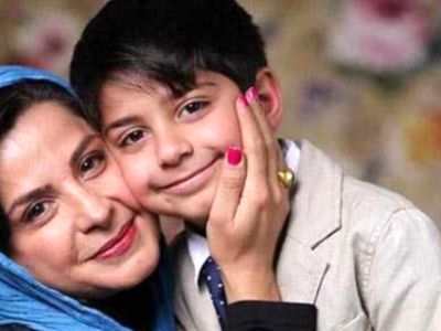 فیلم / سیما تیرانداز : وقتی مامانم دید 8 ماهه باردارم و دارم اون تئاتر و بازی می کنم عصبانی شد و بهم گفت...