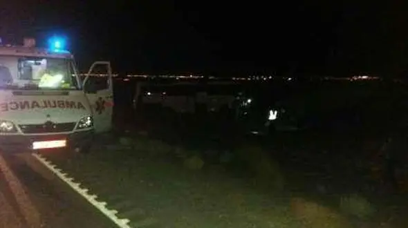 انحراف خونین اتوبوس در محور بادرود - اردستان