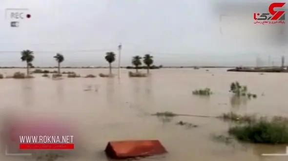 تخلیه‌ی بیمارستان سینای کارون به علت سیل! +فیلم 