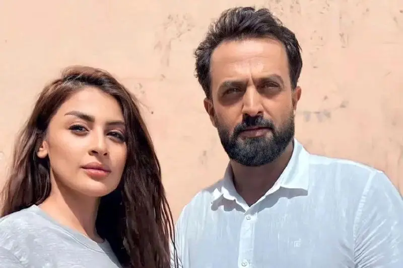 بیوگرافی مصطفی زمانی