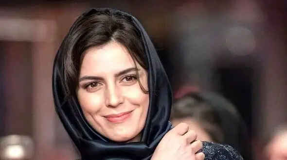 عکس سفر در زمان /  چهره «لیلا حاتمی» در 27 سالگی در یک مراسم؛ سال 1378
