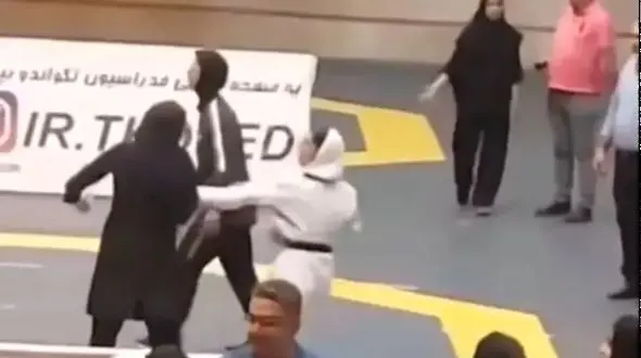 جنجال باورنکردنی در لیگ تکواندوی زنان! + فیلم زد و خوردی که پخش شد!