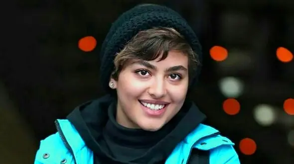 عکس جنجالی از ریحانه پارسا 