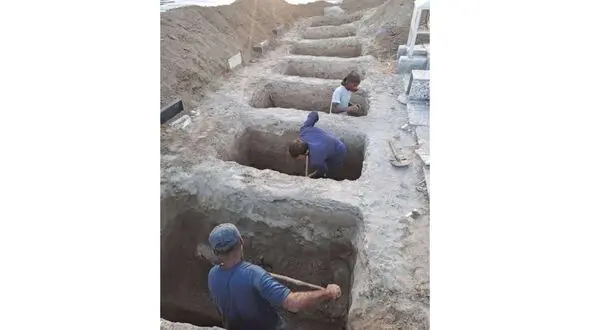 مرگ 7 عضو یک خانواده ایرانی در تصادف با خودروی سوخت‌بر / سوخت بران لیسانس و فوق لیسانس دارند اما شغل نیست
