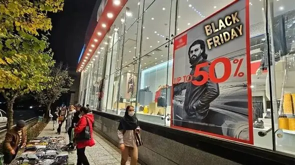 بررسی اقتصادی بلک‌فرایدی در ایران /  تخفیف‌ واقعی یا تبلیغات فریب‌دهنده؟ / نایب‌رئیس اول اتاق اصناف تهران  افشا کرد