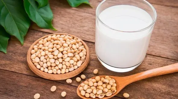 لاغری فوری با یک لیوان شیر سویا
