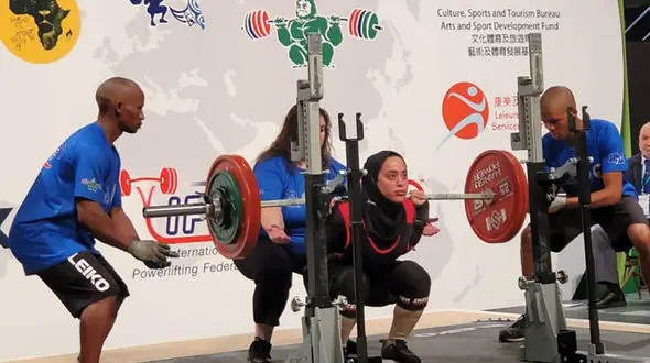 مدال‌هاى تاریخى زنان ایران در مسابقات پاورلیفتینگ/ درخشش در نخستین اعزام برون مرزی + فیلم