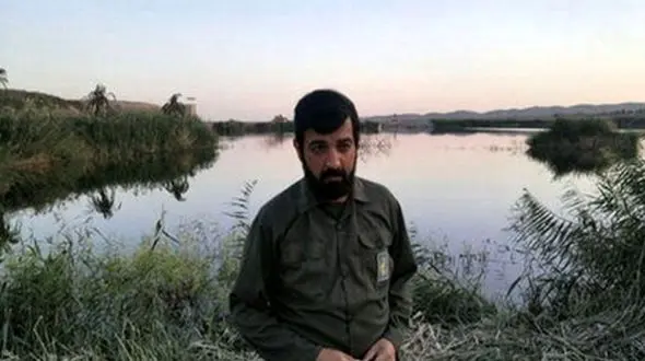 سفر به تاریخ؛ «محسن رضایی» در کنار بازیگر نقش خودش در فیلم «ایستاده در غبار»