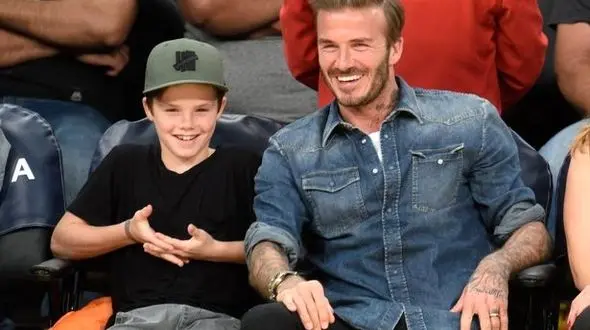 سوپراستار شدن پسر 11 ساله دیوید بکهام  پدر و مادرش را به جان هم انداخت +عکس