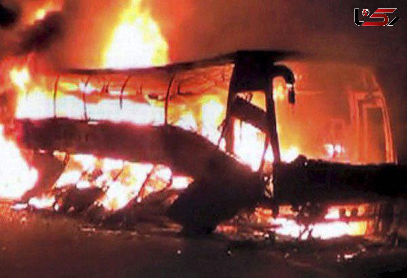فیلم لحظه آتش گرفتن اتوبوس با ۵۲ مسافر / همه زنده زنده سوختند!+ فیلم و عکس