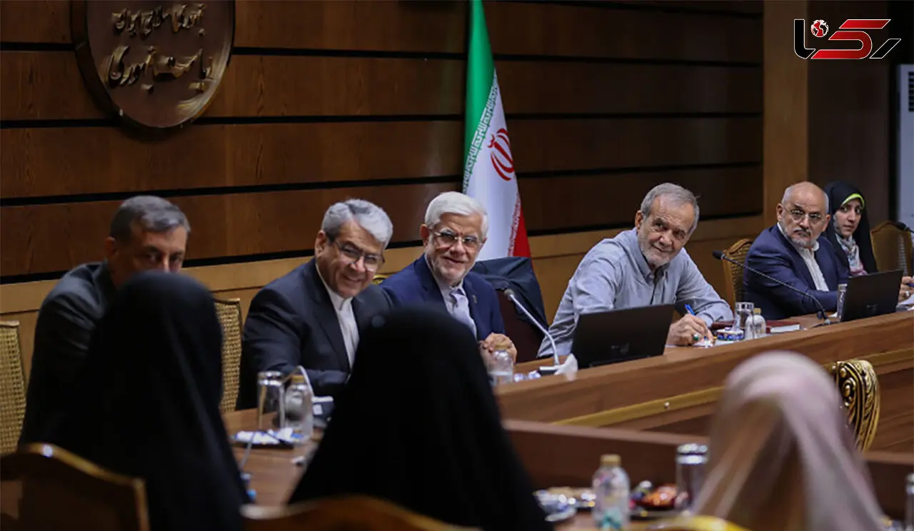 پزشکیان: باید با اقشار مخالف یا موافق، برخورد عادلانه داشته باشیم/ نگاه ما در اداره امور مستقل از هر سلیقه، باور دینی، قومیتی و جنسیتی است