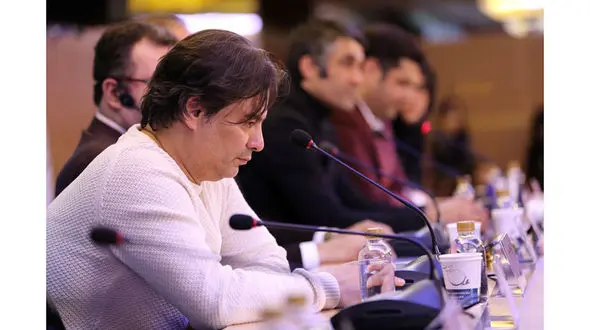 پیمان قاسم خانی در نشست خبری خوب،بد، جلف / شاید بتوانیم یک جشنواره فیلم‌های کمدی داشته باشیم!+فیلم