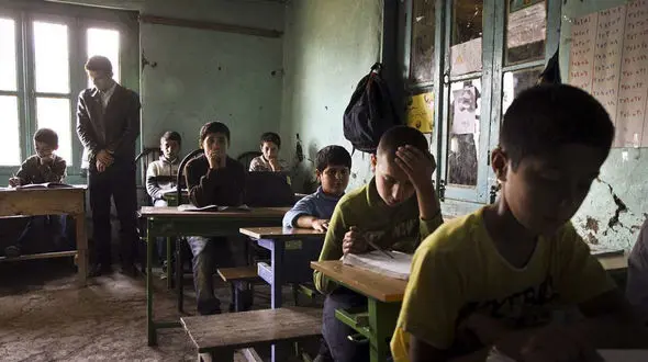 ضرورت پیشگیری از اعتیاد و رفتارهای پرخطر در دانش‌آموزان محلات حاشیه‌ای و کم‌برخوردار