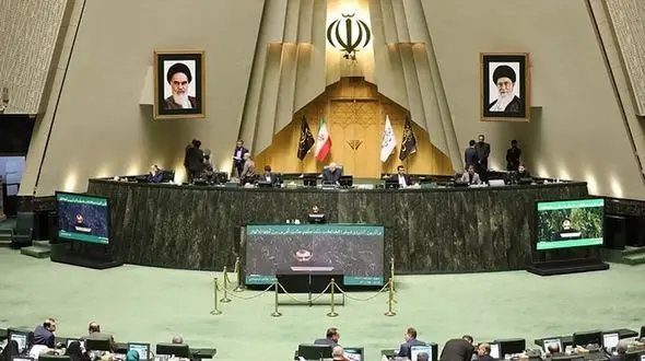 کمیسیون فرهنگی مجلس با وزیر ارتباطات مخالفت کرد/ موافقت کمیسیون آموزش مجلس با صلاحیت وزیر آموزش و پرورش