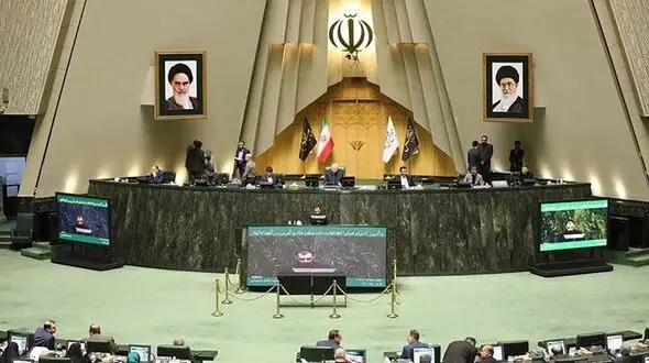 کمیسیون فرهنگی مجلس با وزیر ارتباطات مخالفت کرد/ موافقت کمیسیون آموزش مجلس با صلاحیت وزیر آموزش و پرورش