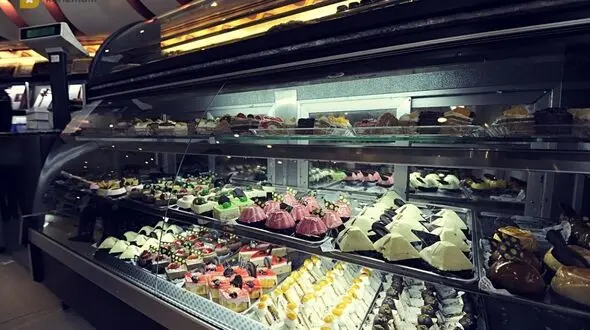 شیرینی گران نمی‌شود / تنور بازار هفته آخر اسفند داغ خواهد شد