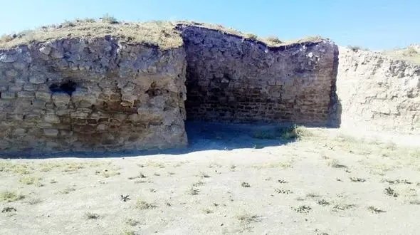 انتقاد یک باستان شناس از ساخت شهرک صنعتی بستان آباد