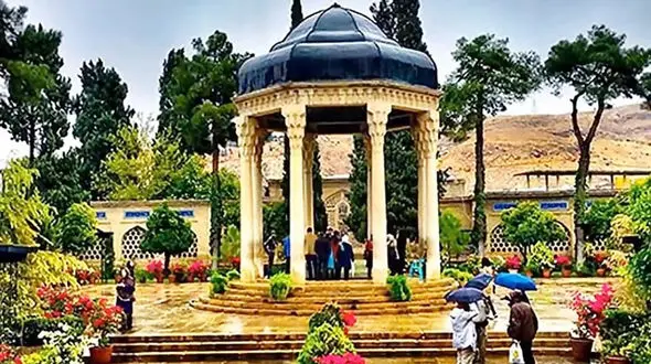 فال حافظ امروز / 11خرداد ماه با تفسیر دقیق + فیلم