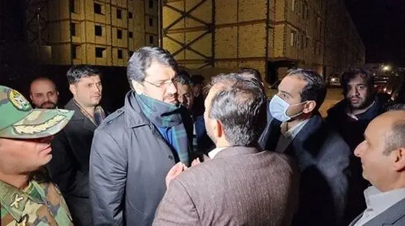 بازدید شامگاهی وزیر راه و شهرسازی از پروژه های طرح نهضت ملی مسکن بیرجند