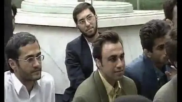 عکس مشترک رهبر انقلاب با رضا عطاران در دیدار با هنرمندان / چقدر عطاران و حسن جوهرچی و رامبد جوان جوون بودن!