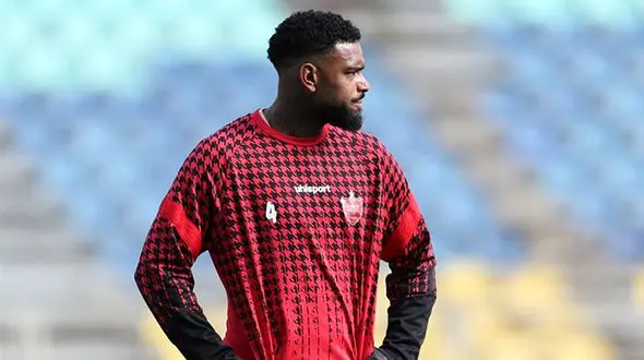 واکنش لوکادیا به شایعه بازگشت به پرسپولیس/ جملاتی کنایه آمیز همراه با ایموجی خنده! + عکس