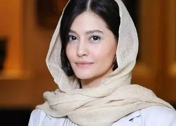 غلیان احساسات پردیس احمدیه برای گل های یاس خانه اش / احساس می کنم خوشبخت ترین دختر دنیام...