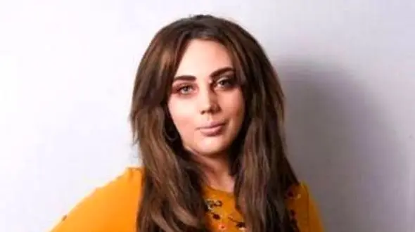 راز دختر زیبا که چهره اش شبیه به پیرزن 60 ساله شد لو رفت!+عکس