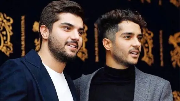 ویدیو/جشن تولد لاکچری سینا مهراد، برادر شوهر گلوریا هاردی در رستوران شیک/ از کامنت‌های تبریک جوکری‌ها، نعیمه نظام دوست و علی اوجی تا خلاقیت تحسین‌برانگیز قناد با تم دلار