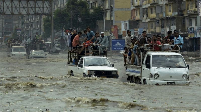 16 کشته در سیل وحشتناک پاکستان