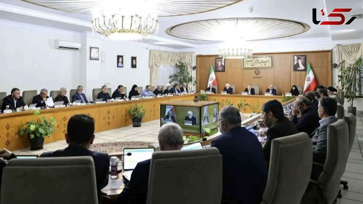 شورای اطلاع‌رسانی یا اطلاع‌نرسانی؟ انتقاد صریح روزنامه اصولگرا از دولت چهاردهم