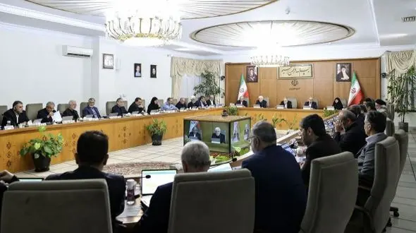 شورای اطلاع‌رسانی یا اطلاع‌نرسانی؟ انتقاد صریح روزنامه اصولگرا از دولت چهاردهم