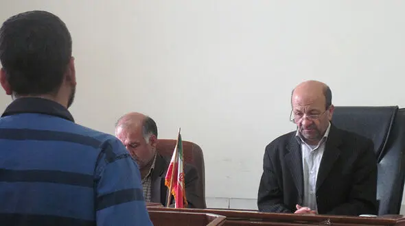 مرد اعدامی : قاتل یک زن است من بی گناهم! + عکس